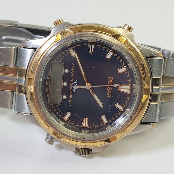Vintage Pulsar Watch Blue and Gold Alarm Chronograph Watch - Picture 7 of 12